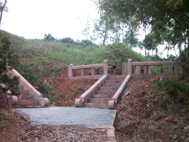 新扩建拜台.JPG
