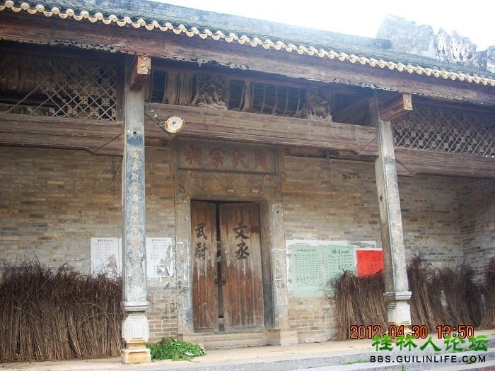 QQ图片20131001043127.jpg