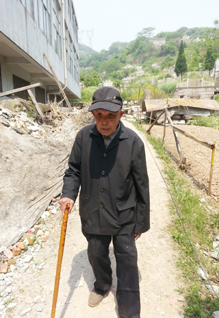 2015年4月25日10时33分在安昌西衣山.jpg