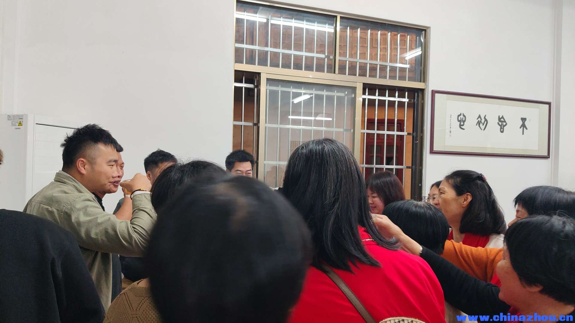 庆祝东方村文化中心落成庆典暨第十届敬老活动