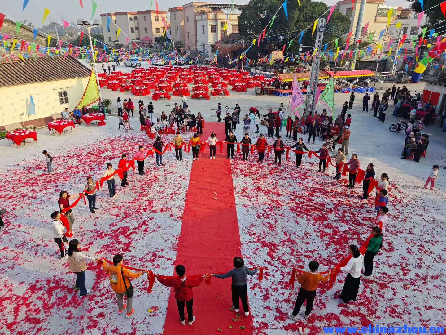 庆祝东方村文化中心落成庆典暨第十届敬老活动